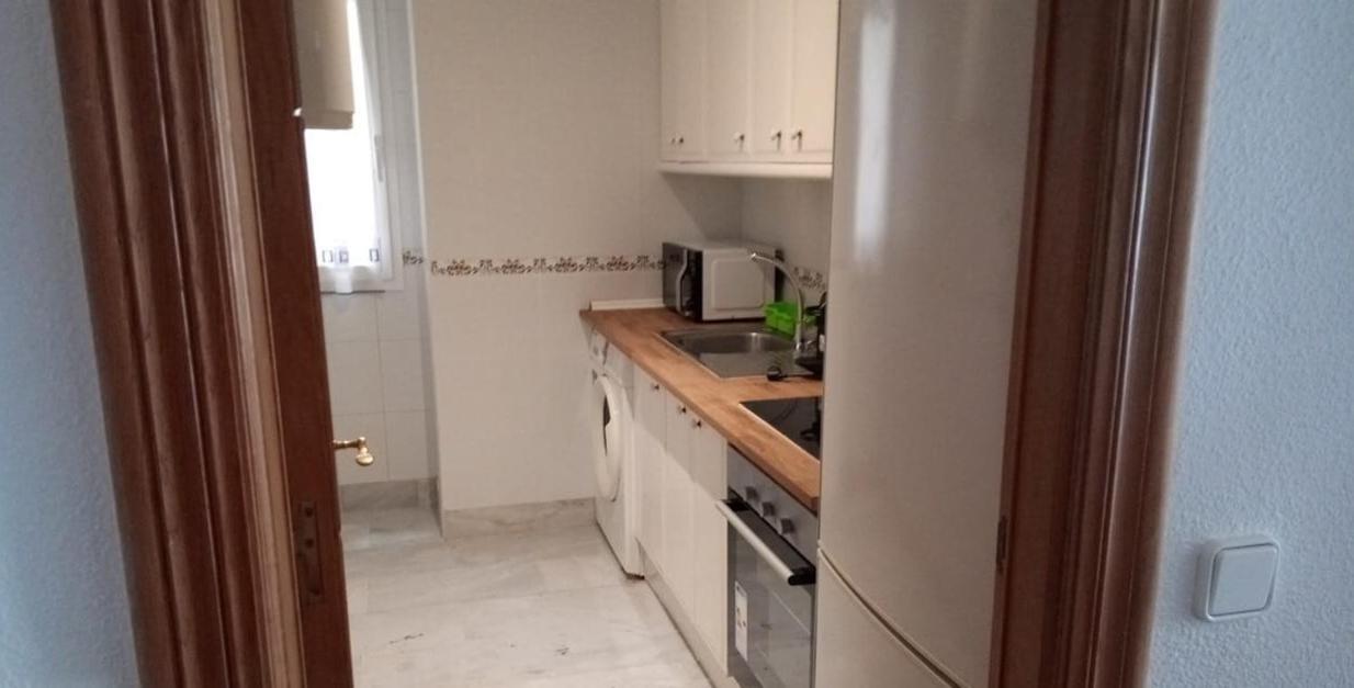 Apartamento Suitur Con Piscina En Playa Marbella
